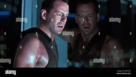 USA. Bruce Willis in a scene from the ©Twentieth Century Fox movie