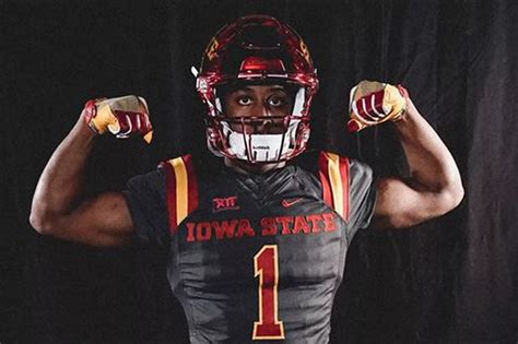 Breece Hall Commits To Iowa State