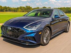 The 2021 hyundai sonata combines a long list of standard safety and convenience tech with a reasonable price tag and handsome modern looks. 2021 Hyundai Sonata Prices, Reviews & Pictures | Kelley ...