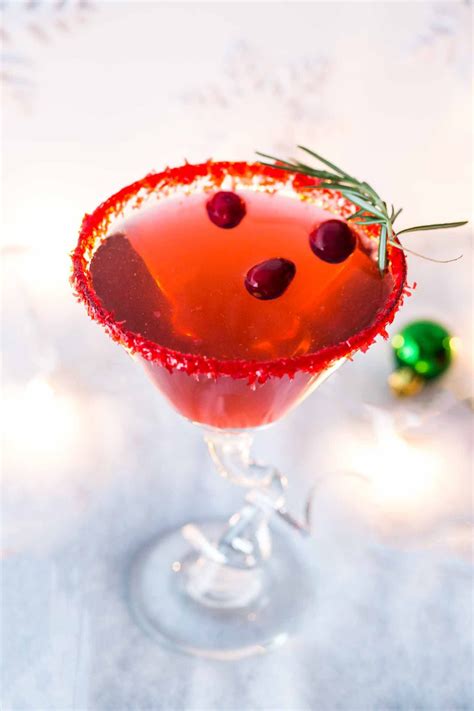 And so today here we are with a christmas martini recipe. These Christmas Martini Recipes Will Up Your Holiday ...