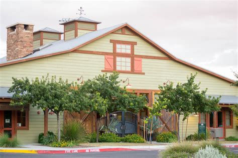 This scott home w/ a sparkling pool & solar boasting 4 bedrooms and 2.5 baths. Marley Park | Nicole Hunt: Arizona's Family Realtor