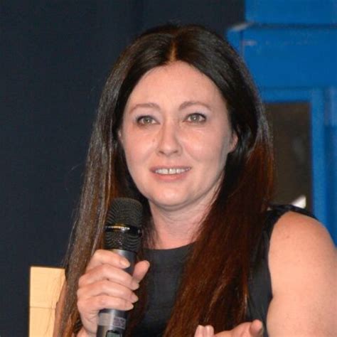 Полное имя — shannen maria doherty. Shannen Doherty: ses douloureuses confidences sur son ...