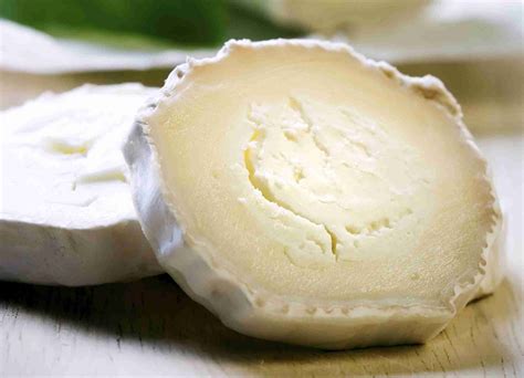FROMAGE DE CHEVRE GOATS CHEESE LOG -1K