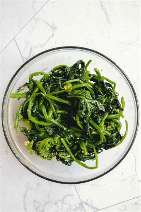 Korean Spinach Side Dish Sigeumchi Namul Okonomi Kitchen Easy