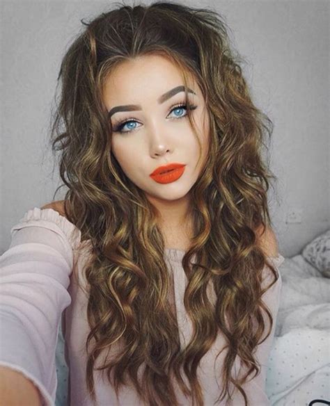 25 Selfie Hairstyle For Your Instagram Dp Fashiondioxide