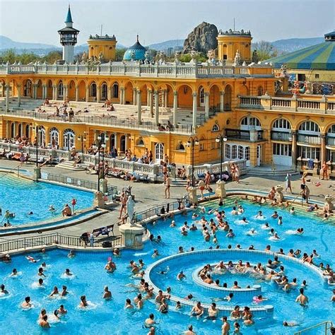 Széchenyi Thermal Bath In Budapest Amusing Planet