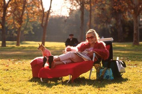 Legalmente Loira Completa Anos Veja Todos Os Looks Rosa De Elle Woods Reese Witherspoon