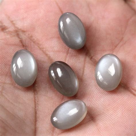 315cts Moonstone Grey Color Smooth Cabochon Loose Gemstone 10x14mm Diy