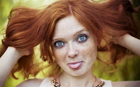 Wallpaper Face Women Redhead Model Freckles Tongues Nose