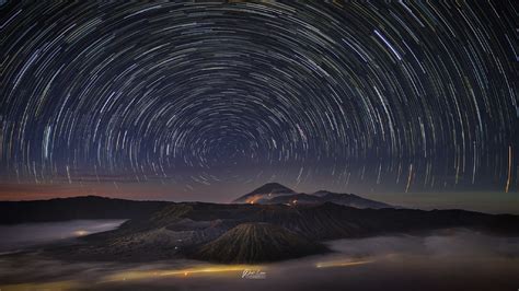 You can also upload and share your favorite night sky stars night sky stars wallpapers. 3840x2160 Star Trail In The Night Sky 4K Wallpaper, HD ...