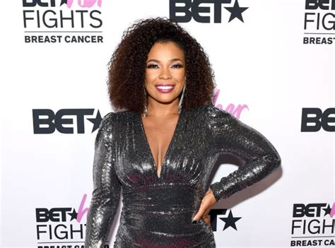 Singer Syleena Johnson Shows Off Muscular Physique At Fitness Competition