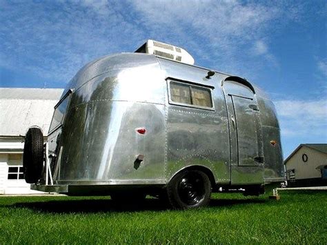 17 Best Images About Vintage Airstream Travel Trailers On Pinterest