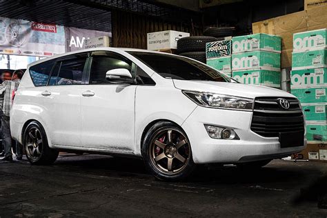 Modif innova reborn daily use project by garudajaya dr cipto 143 semarang 024 8416464/8312613 wa. Info Top 20+ Modif Velg Innova Reborn Putih