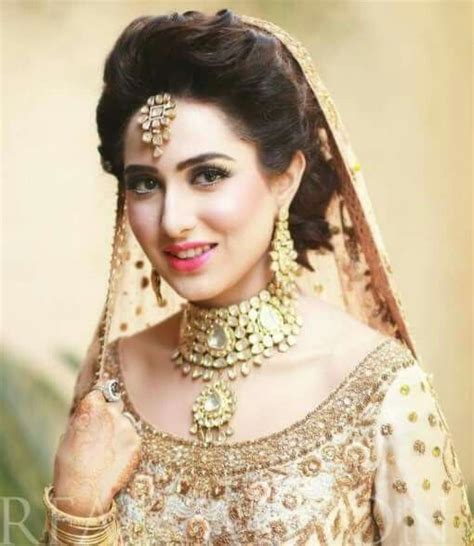 beautiful bride pakistani bridal makeup pakistani wedding outfits wedding attire wedding