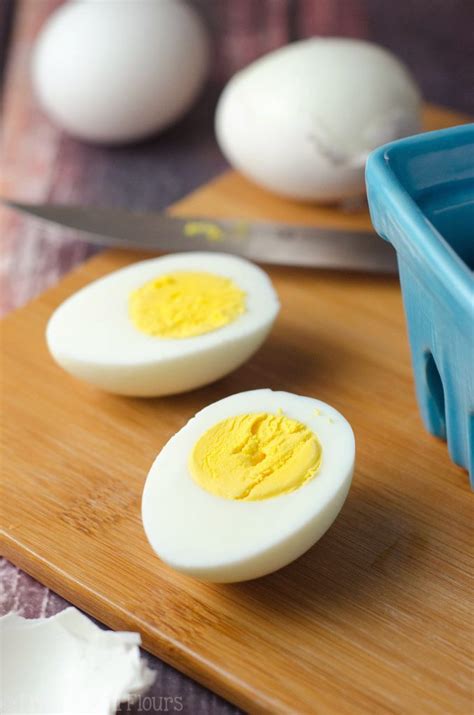 Whether you're kicking off your day with an egg breakfast, making an appetizer (we're thinking about you deviled), or you're just trying to add some protein to your salad. Instant Pot Perfect Hard Boiled Eggs