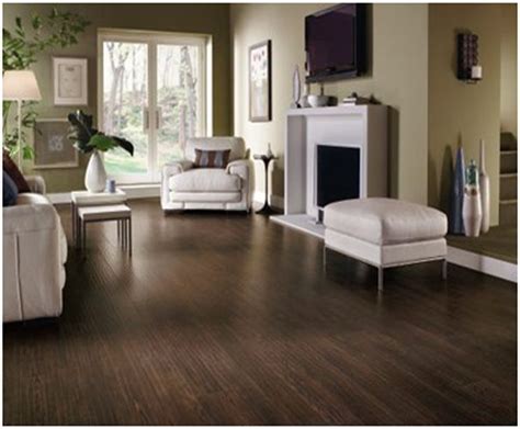 Hardwood floors are renowned for their convenience, durability and elegant polished look. Best 25+ Dark laminate floors ideas on Pinterest | Dark laminate wood flooring, Bedroom laminate ...