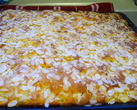 Zum schluss das steif geschlagene eiweiß unterheben. Kuchen Rezepte Mit Schmand Und Quark
