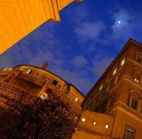 Among the many challenges confronting pope francis as he assumed the papacy was the issue of the vatican bank. Kriminalität: Vatikanbank veröffentlicht erstmals ...