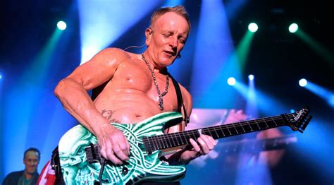 Def Leppard Guitarist Phil Collens Hotel Workout Muscle And Fitness