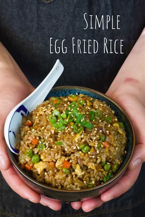 Simple Egg Fried Rice Two Plaid Aprons Recipe Fried Rice Easy Eggs Veggie Recipes