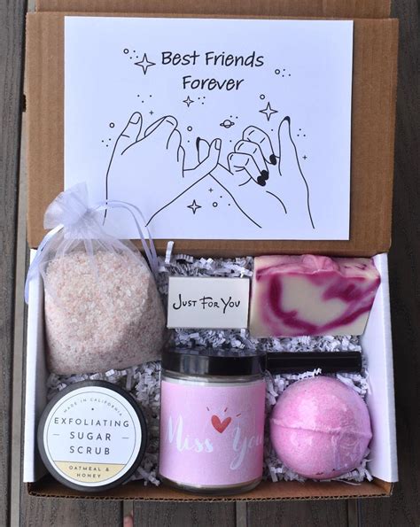 Best Friend Gift Box In Birthday Gifts For Best Friend Christmas Gifts For Friends Best