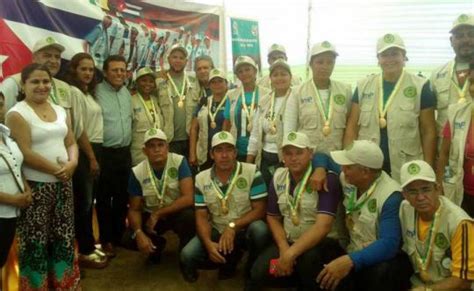 Condecoran A La Brigada Médica Cubana Henry Reeve En Piura Perú