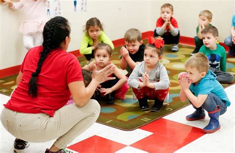 Montessori Vs Traditional Preschool 5 Key Differences Cadence Education