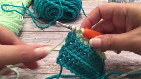 Liu ke yi 刘珂矣 ban mu san sandalwood brushes the jade bracelet and makes light yarn. How To: Change Yarn or Color With Half Double Crochet ...