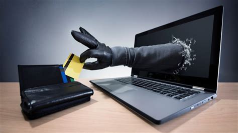 A Comparison Of Two Tools To Help You Protect Yourself From Fraud And