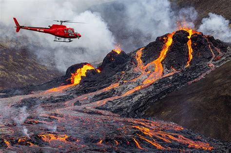 Icelands Fagradalsfjall Volcano Eruption Worldwide Tweets