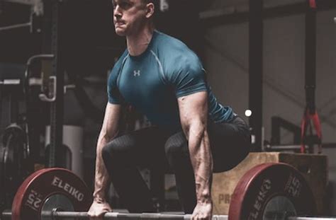 Barbell Row Vs Pendlay Row Which One Work Best For You