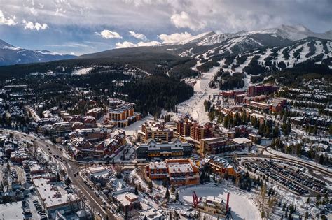8 Best Mountain Towns In Colorado Offering Year Round Adventure