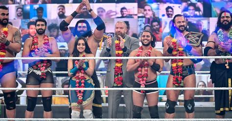 They also introduce all the new indian talent current training at. WWE Superstar Spectacle results, reactions, video: Happy ...