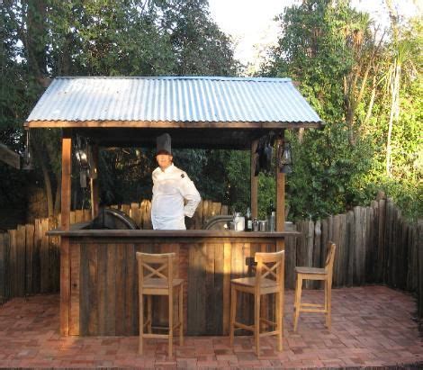Simple Corrogated Roof And Cedar Sides Outdoor Bar Outdoor Bar Plans