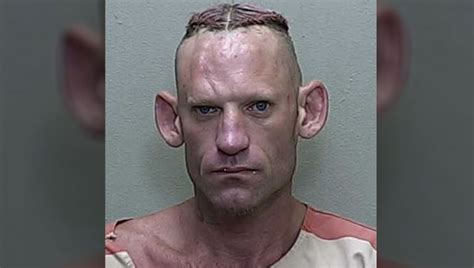 This Guy S Mug Shot Is Going Viral Over His Very Distinctive Look