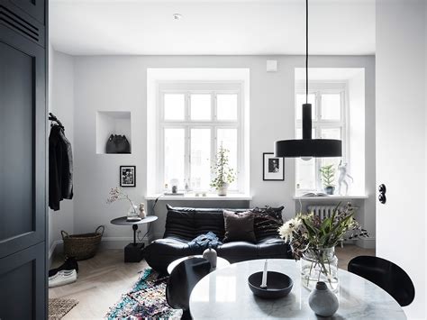 A Scandinavian Studio Apartment Decorated In Blue Tones — The Nordroom
