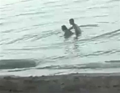 Shameless Western Couple Caught Having Sex In The Sea At Thailands Notorious Pattaya Resort