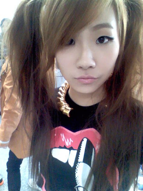 Sandara park profile and facts; Korean Pop (K-Pop) etc.: 2NE1 Biodata Profile