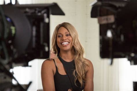 Wunder Mit 48 Laverne Cox Hat Als Schwarze Trans Frau Die Liebe