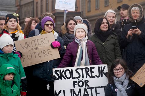 Greta Thunberg de chica invisible a activista global contra el cambio climático Español