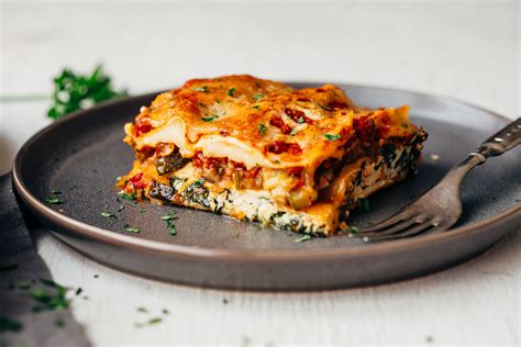 Easy Vegetarian Lasagna With Step By Step Directions My