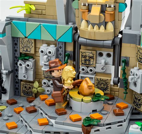 Review Lego Indiana Jones 77015 Temple Of The Golden Idol Hoth Bricks