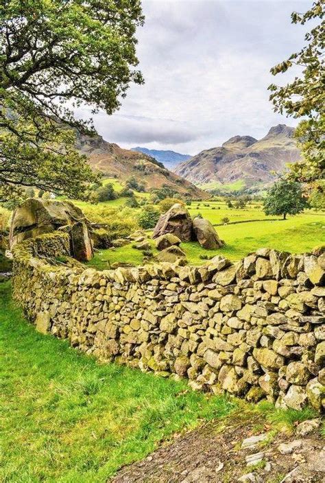 Rivière entre les arbres pendant la journée, new hampshire automne en nouvelle angleterre aspen, angleterre. pinterest.com 🌿 lake district angleterre (paysage voyage ...