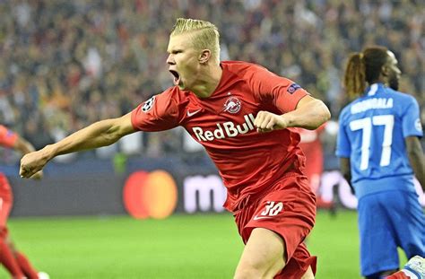 His entire red bull salzburg career. FC Liverpool gegen FC Red Bull Salzburg: Erling Haaland ...