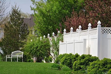 Vinyl Fence Cost Cost To Install Vinyl Fence