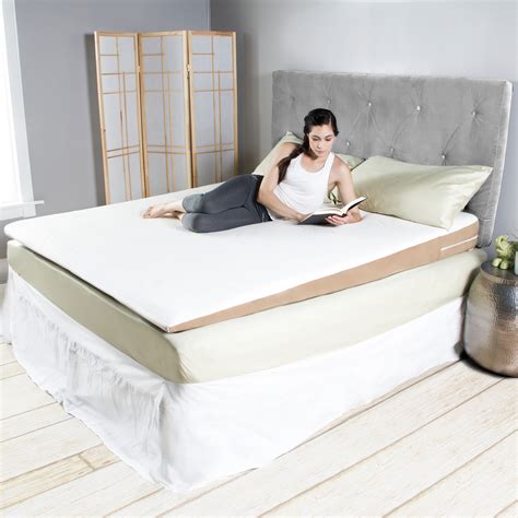 On a queen mattress, each couple gets about 30 of space to themselves, but because it can work the full xl is identical in width to the standard full, but has an additional 5″ length that matches. Memory Foam Mattress Topper Wedge Full Length/Width Queen ...