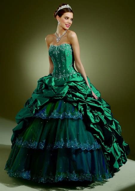 By now you already know that, whatever you are looking for think how jealous you're friends will be when you tell them you got your teal dresses for a wedding on aliexpress. World Of Fashion: Teal Green Peacock-Inspired Wedding Dress