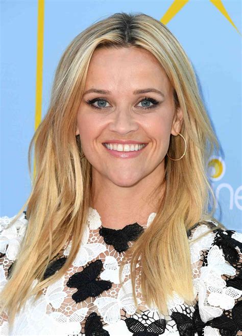 Reese Witherspoon S Dark Brown Hair Color Picovlog