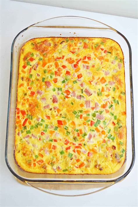 No matter what your family or their lifestyle looks like from day to day, fitting a healthy breakfast into each morning might be a challenge. Farmer's Healthy Breakfast Casserole Recipe - Sweet Pea's ...