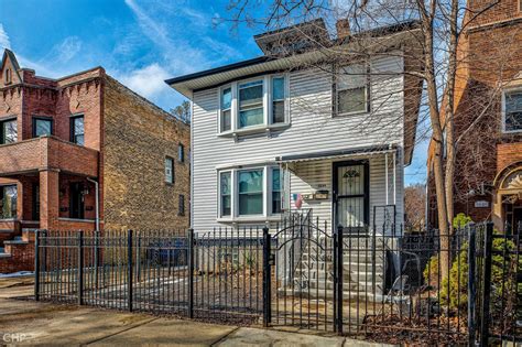 3844 N Central Park Ave Chicago Il 60618 Mls 11337985 Redfin